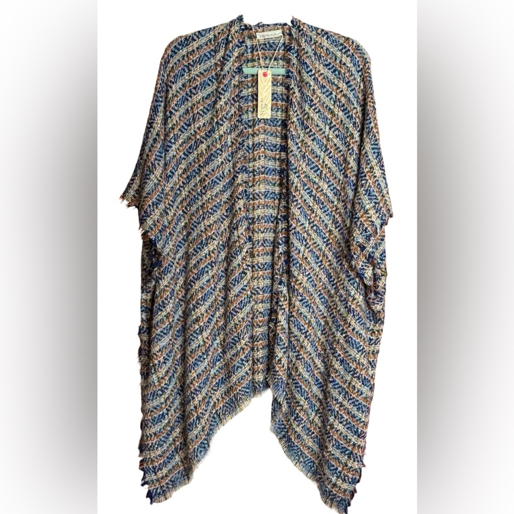NWT Quagga Crochet Pattered Poncho with Fringe
